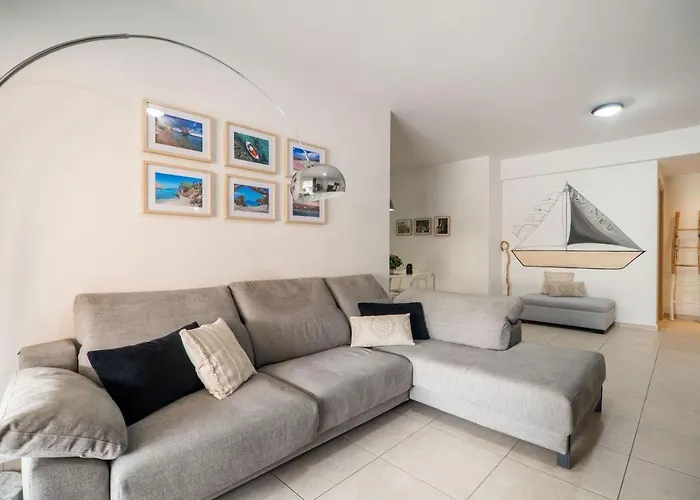 City Beach Apartment